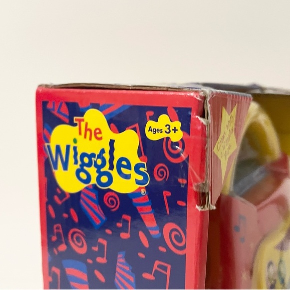 Vtg 2003 The Wiggles Sing Along Tape Recorder - Picture 9 of 16